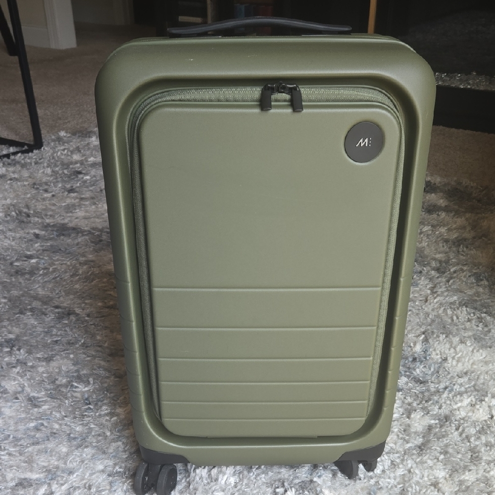 Monos Carry On Pro Olive Green Suitcase